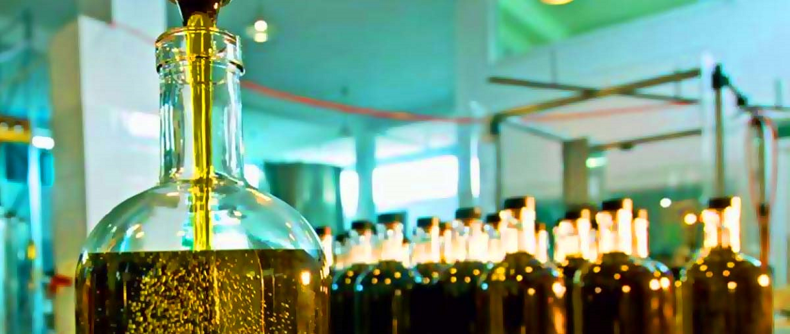 Производство оливкового масла. Завод оливкового масла. Заводы по производству оливкового масла.
